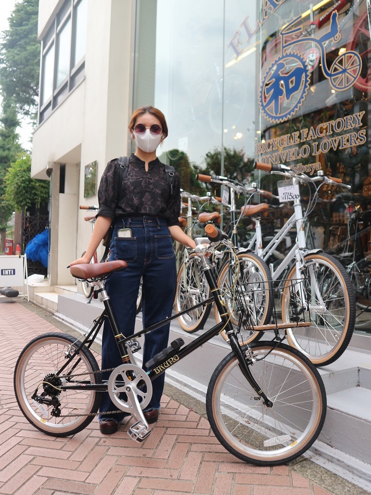 8月23日 渋谷 原宿 の自転車屋 FLAME bike前です_e0188759_19052096.jpg