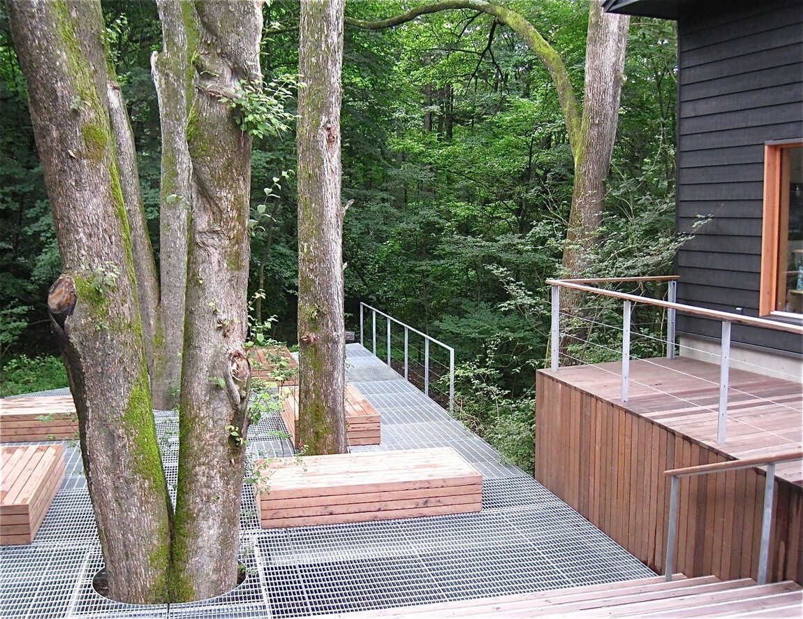 森の中に佇むブーランジェリー。──「ベーカリー&レストラン 沢村 軽井沢ハルニレテラス 」_d0352022_15272676.jpeg