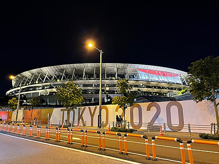 Olympic Stadium_d0248537_06393658.jpg