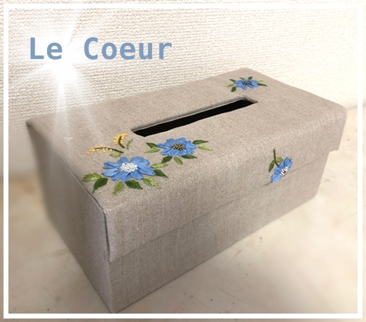 レッスン作品 リボン刺繍のティッシュケース_f0305451_21384439.jpg