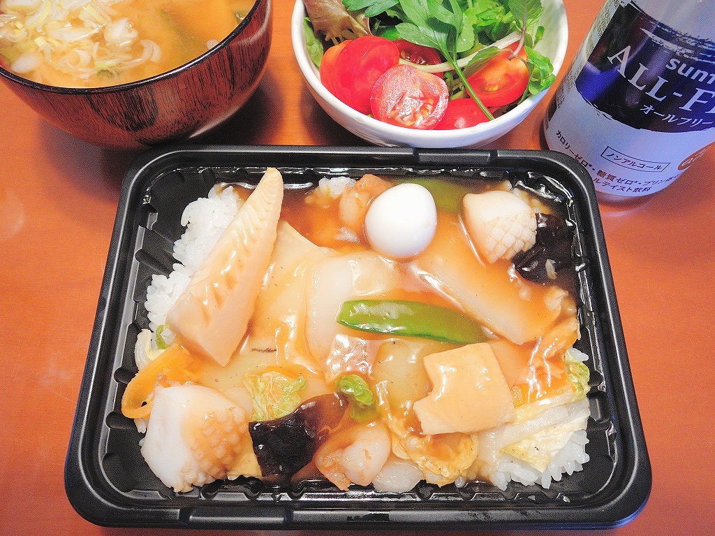 オーケーストアのお弁当(海鮮中華丼)@自宅_d0402143_16571840.jpg