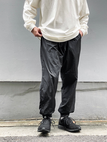 メーカー純正品[充電不要 1年保証] stripes for creative S.F.C