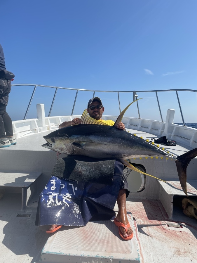 8月27日 キハダ便 52.3キロ51.1キロ42.7キロ42キロ41.3キロ40.4キロ_d0335966_18322798.jpeg