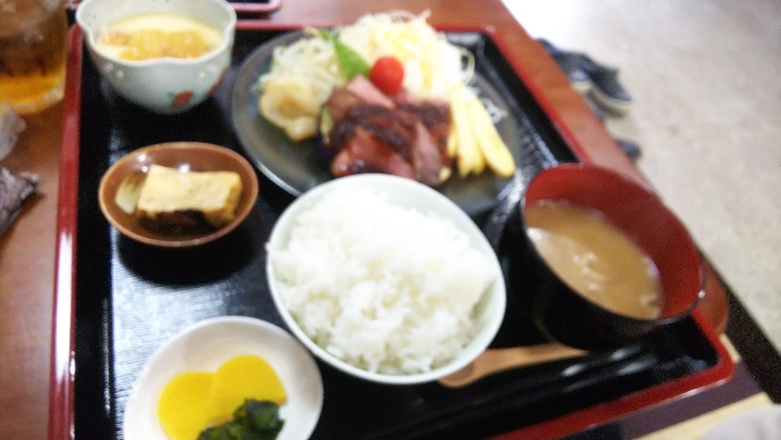 三島市 和食処 じなん坊 ランチ990円 白い羽 彡静岡県東部情報発信 Pipipi