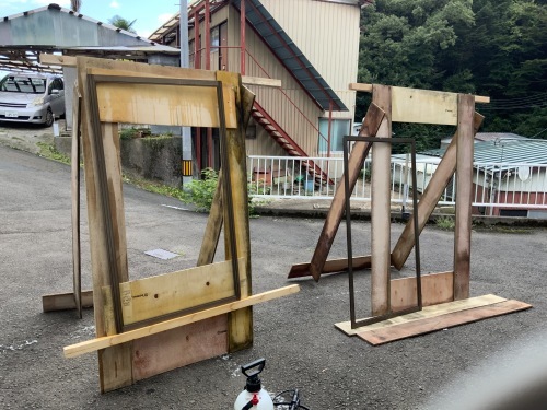 46日目・1階パテ処理4部屋・網戸20枚完成_f0031037_19543335.jpg