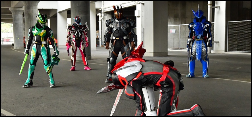 仮面ライダーセイバー １年間を通しての感想 Bob Expo
