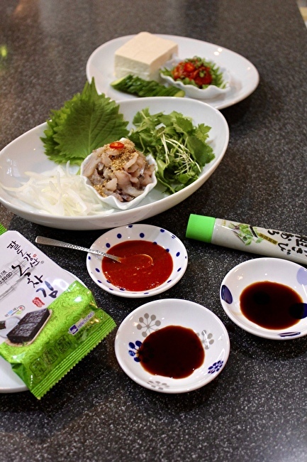 韓国の海鮮居酒屋さん風おつまみと 韓国風つぶ貝の和えそうめん キムチ屋修行の道