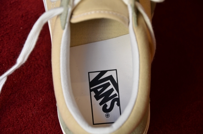 今期のNasngwam.と相性抜群のVANS。_c0167336_21434045.jpg