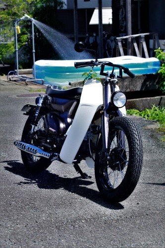 debut..._a0193460_02285434.jpg