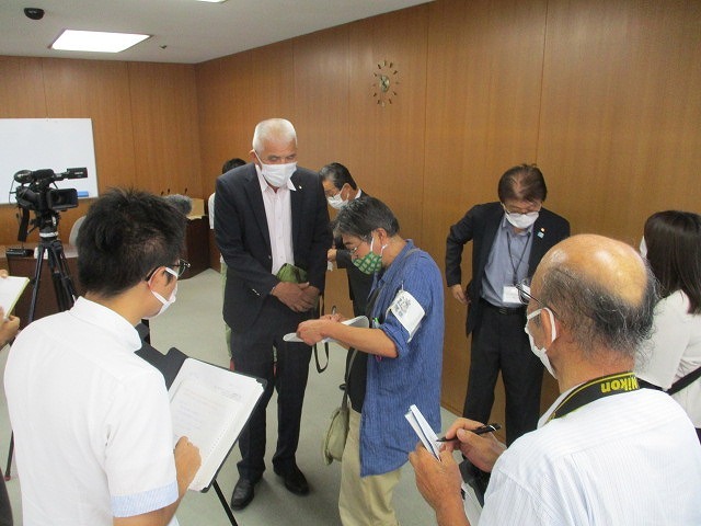 富士市町内会連合会から「盛土規制の法整備を求める意見書提出」に関する請願が議会へ提出_f0141310_08305654.jpg