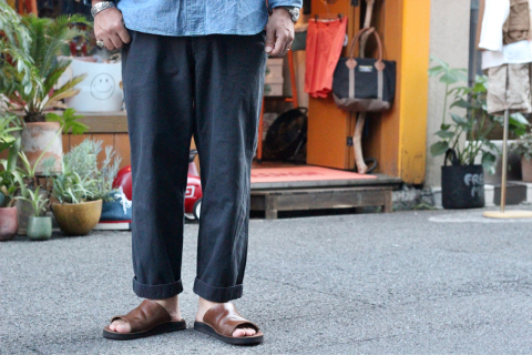 「another 20th century」 考え抜かれたシルエット \"New Yorkshire Daily Pants\" ご紹介_f0191324_07542089.jpg