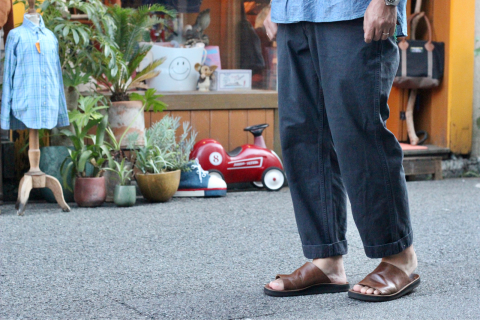 「another 20th century」 考え抜かれたシルエット \"New Yorkshire Daily Pants\" ご紹介_f0191324_07543576.jpg