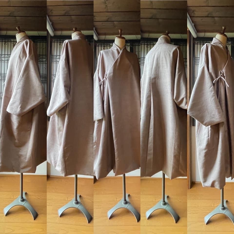 野良着屋 白椿 着物リメイク「紬袷コート」完成品_a0159124_18072022.jpeg