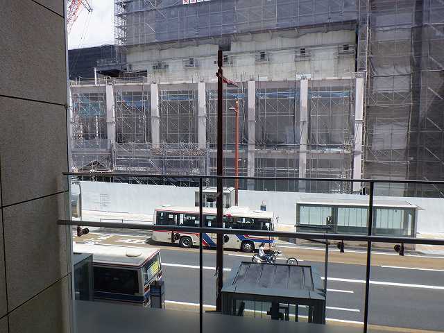 京成デパートと新市民会館間に歩道橋をつくる_b0330744_00423585.jpg