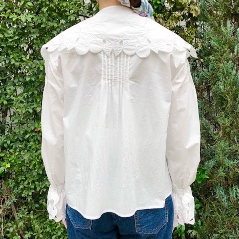 peu pres〗ヒメリンゴ刺繍 付け衿ブラウス : l'atelier du savon