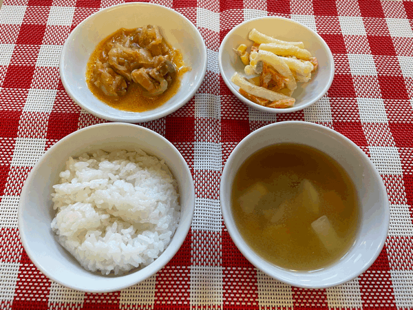 9/2(月)の給食_c0293682_16554905.gif