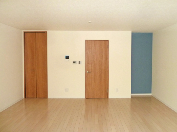 【山戸マンション】302号室 -港区磯路2丁目-_a0233987_17162142.jpg