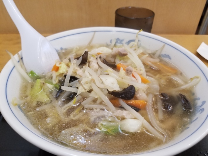 スガに肩すかしを食らって、タンメンを食う_e0016828_12280014.jpg