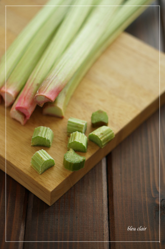 ルバーブ 花の香りとともに