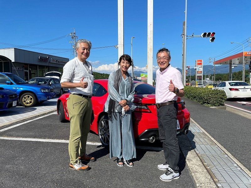 2ペダルの素敵なWRX_f0076731_17555346.jpg