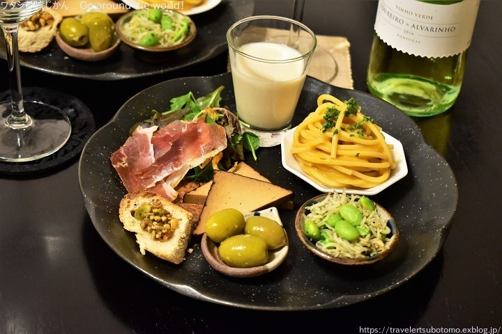 お手軽おつまみプレートとポルトガルワインで家飲み ワタシの旅じかん Go Around The World