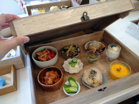 わんなちゅ糀ごはん:糀と野菜のカフェone.natural(弘前市)_b0147224_22580999.jpg