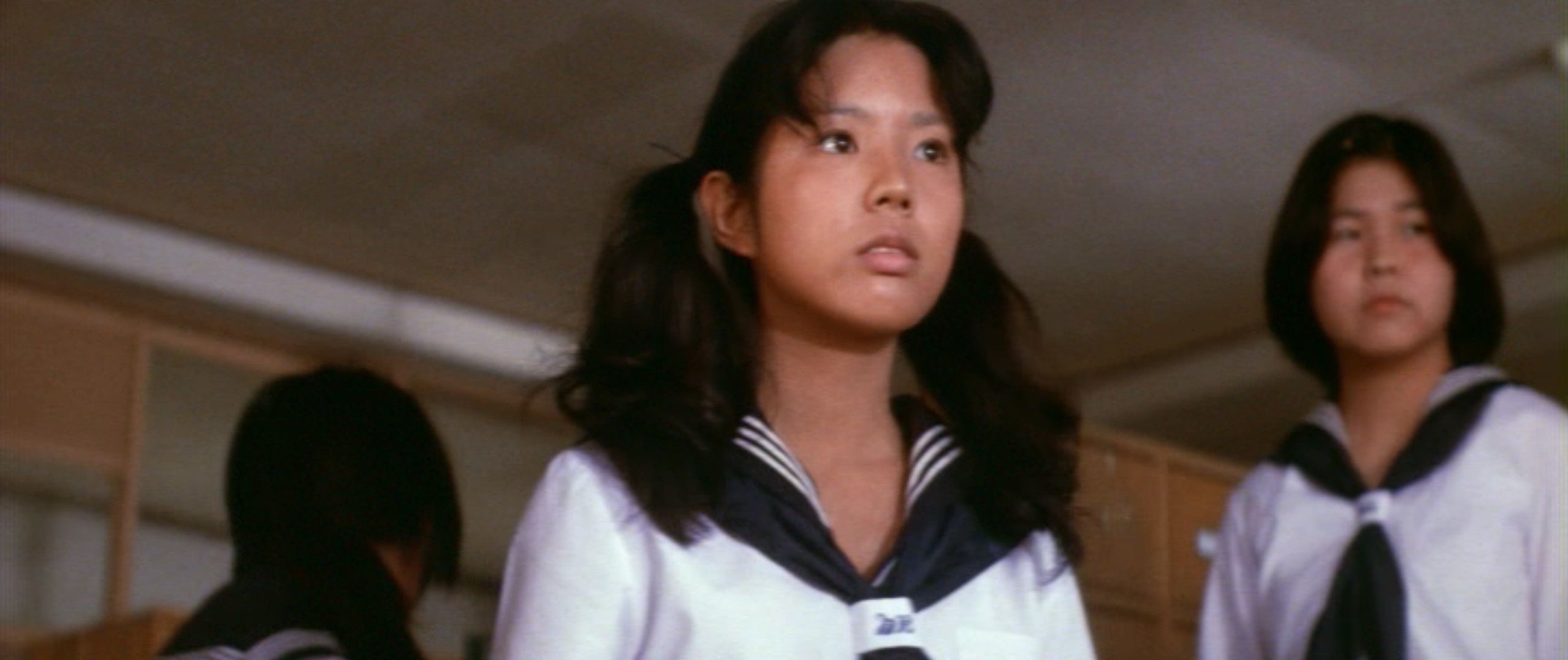市毛良枝(Yoshie Ichige)「混血児リカ ハマぐれ子守唄」(1973)・・・《前半》_e0042361_20461501.jpg