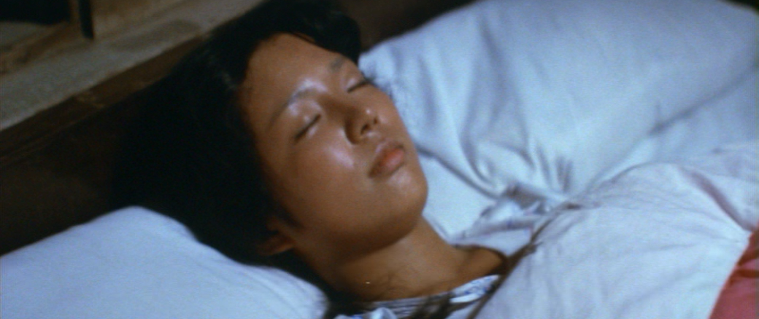 市毛良枝(Yoshie Ichige)「混血児リカ ハマぐれ子守唄」(1973)・・・《前半》_e0042361_20462337.jpg