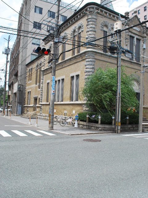 岩手県盛岡市の旧第九十銀行本店(明治モダン建築再訪)_f0142606_19261737.jpg