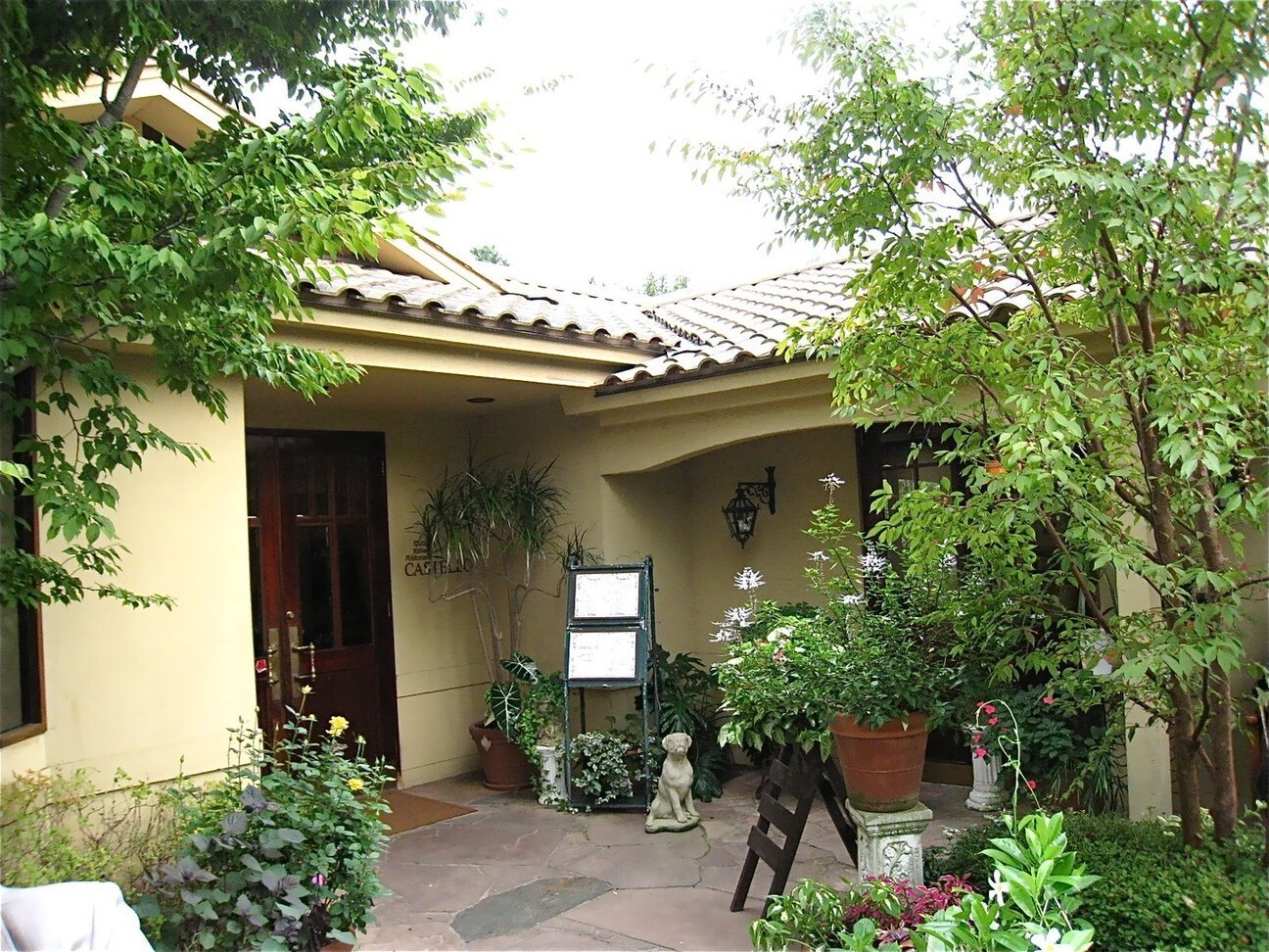 お洒落な郊外型イタリアン カステッロ 佐倉 Welcome To Koro S Garden