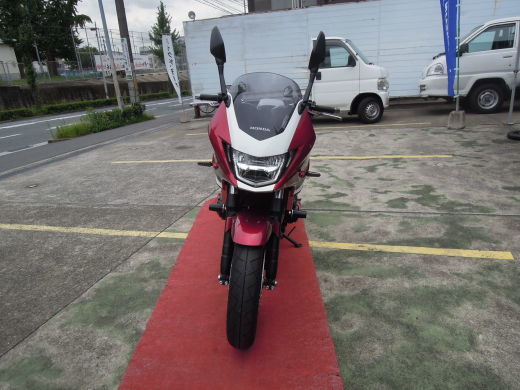 CB400SB25周年記念モデルの中古車入庫?ですやん!_f0056935_12252912.jpg