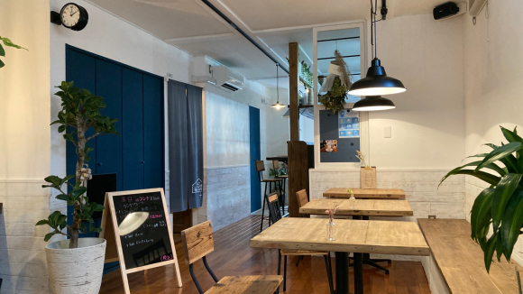 3rd cafe@2_e0292546_22503914.jpg