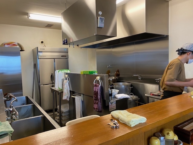 横浜元町の絶品ラーメン_a0359239_16450371.jpg