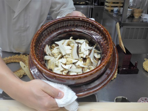 赤坂「赤坂 おぎ乃」へ行く。_f0232060_14142000.jpg