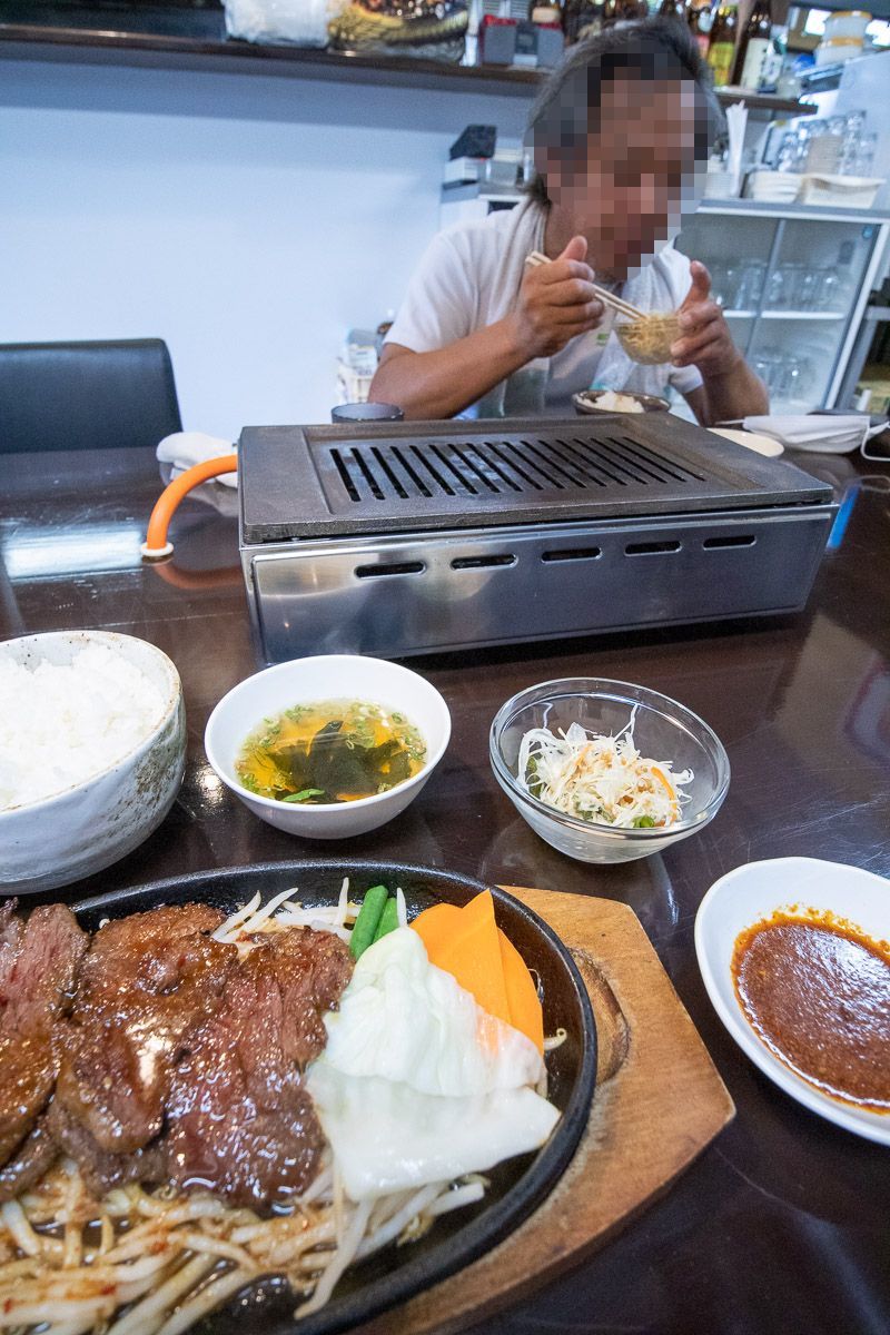 焼肉 たかちゃんで、ステーキランチ_a0077663_15185601.jpg