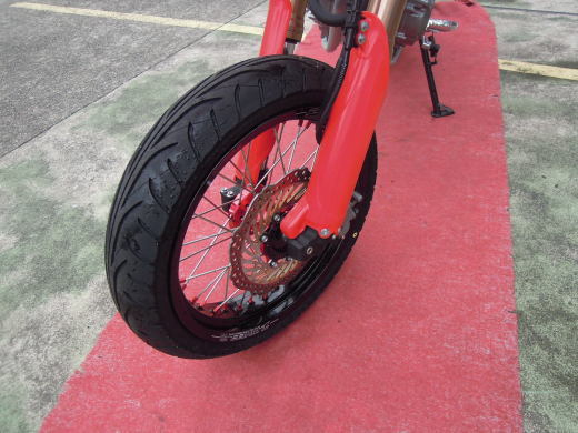 新型CRF250Lモタード?ですやん!_f0056935_19155198.jpg