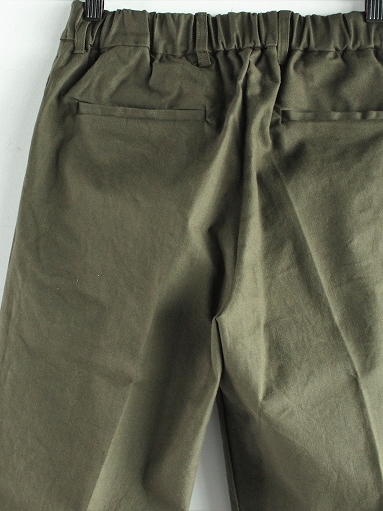 FLISTFIA　Wide Tuck Trousers / Dark Olive_b0139281_20000332.jpg