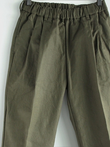 FLISTFIA　Wide Tuck Trousers / Dark Olive_b0139281_20000398.jpg