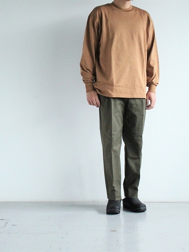 FLISTFIA　Wide Tuck Trousers / Dark Olive_b0139281_20010957.jpg