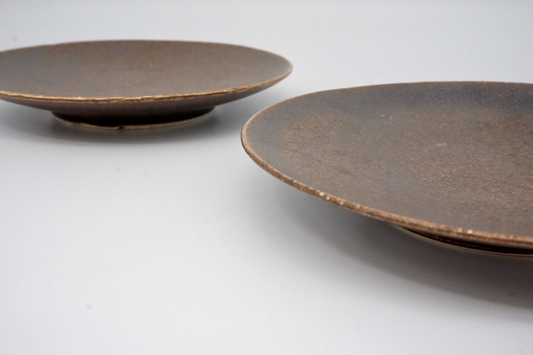 上田浩一(陶磁)・樋上純(漆皮) 秋支度展 9/15(水)~20(月)_b0132442_18202388.jpeg