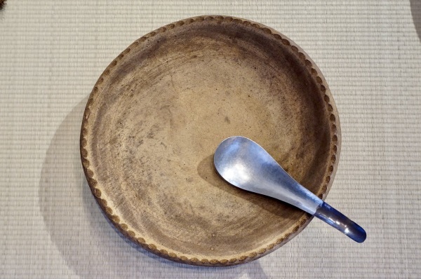 上田浩一(陶磁)・樋上純(漆皮) 秋支度展 9/15(水)~20(月)_b0132442_18280781.jpeg