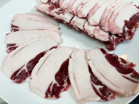 天然ジビエ熊肉」【ツキノワグマ 100kオス】 ロース1090g 青森県黒石地区