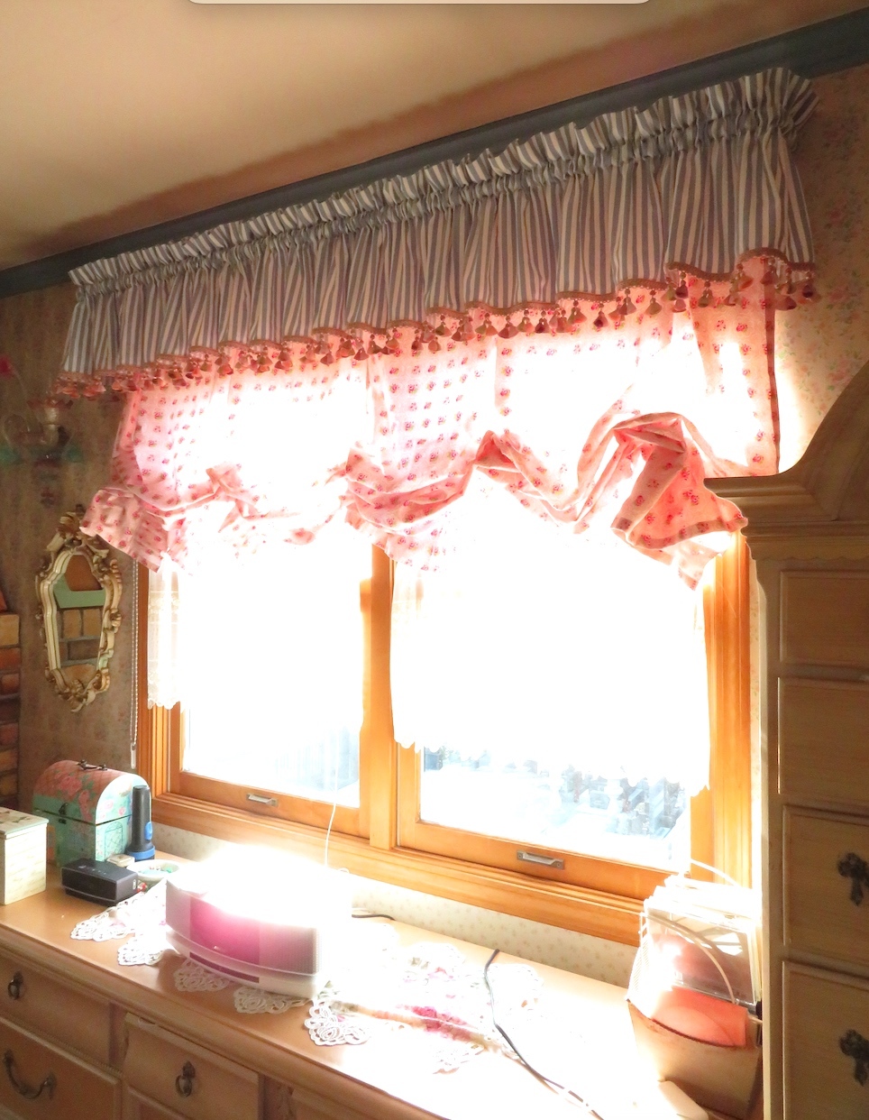 『STUDIOg』で『ギャザーバランス』と『フラットバルーン』を納めました by interior styling of bright_c0157866_23500109.jpg