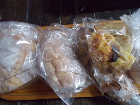 名前と歌_a0203003_09262677.jpg