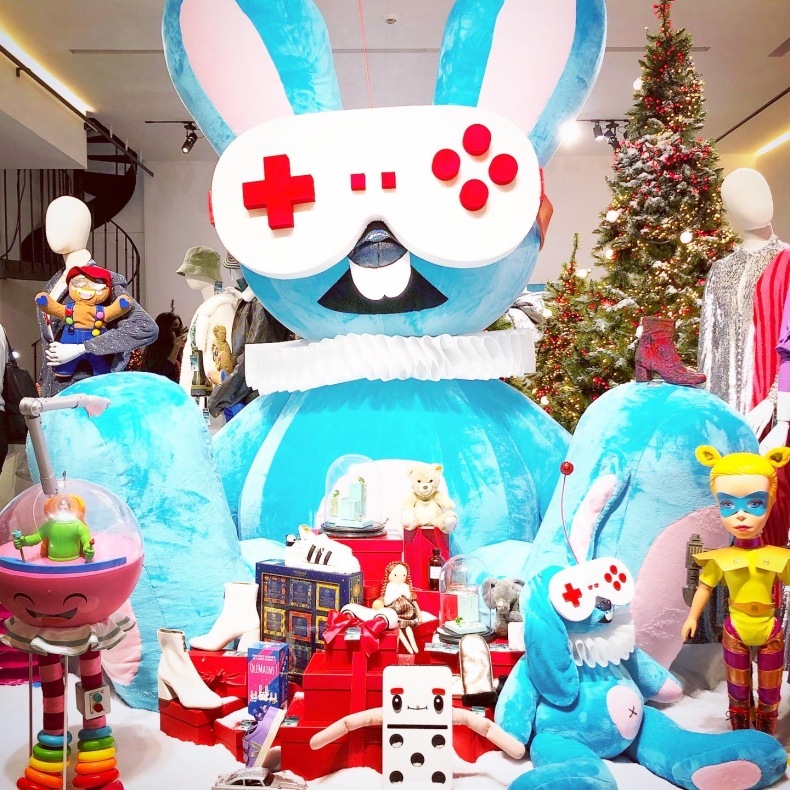 ヤン・クヴルーにジャン=ポール・エヴァン! ギャラリーラファイエット限定クリスマスケーキ2021お披露目です!_a0231632_23242035.jpeg
