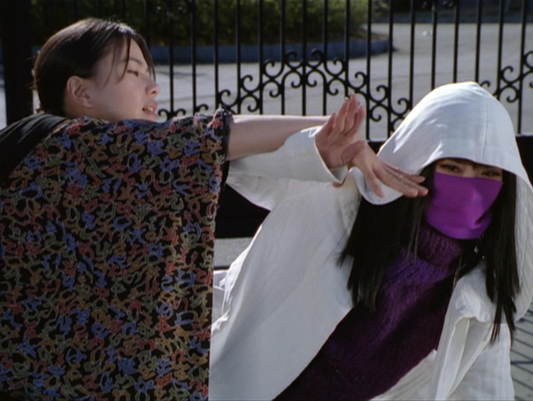 山口小夜子(Sayoko Yamaguchi)「ピストルオペラ」(2001)其の壱_e0042361_21174629.jpg