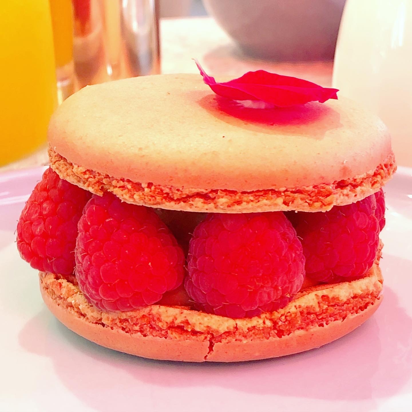 最もインスタ映えするカフェ ロンドン発のエラン・カフェがパリに上陸! ギャラリーラファイエット4階です_a0231632_03323547.jpeg