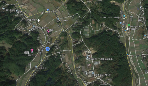 中元寺川を見つめる諏訪神社_a0237545_10164201.png