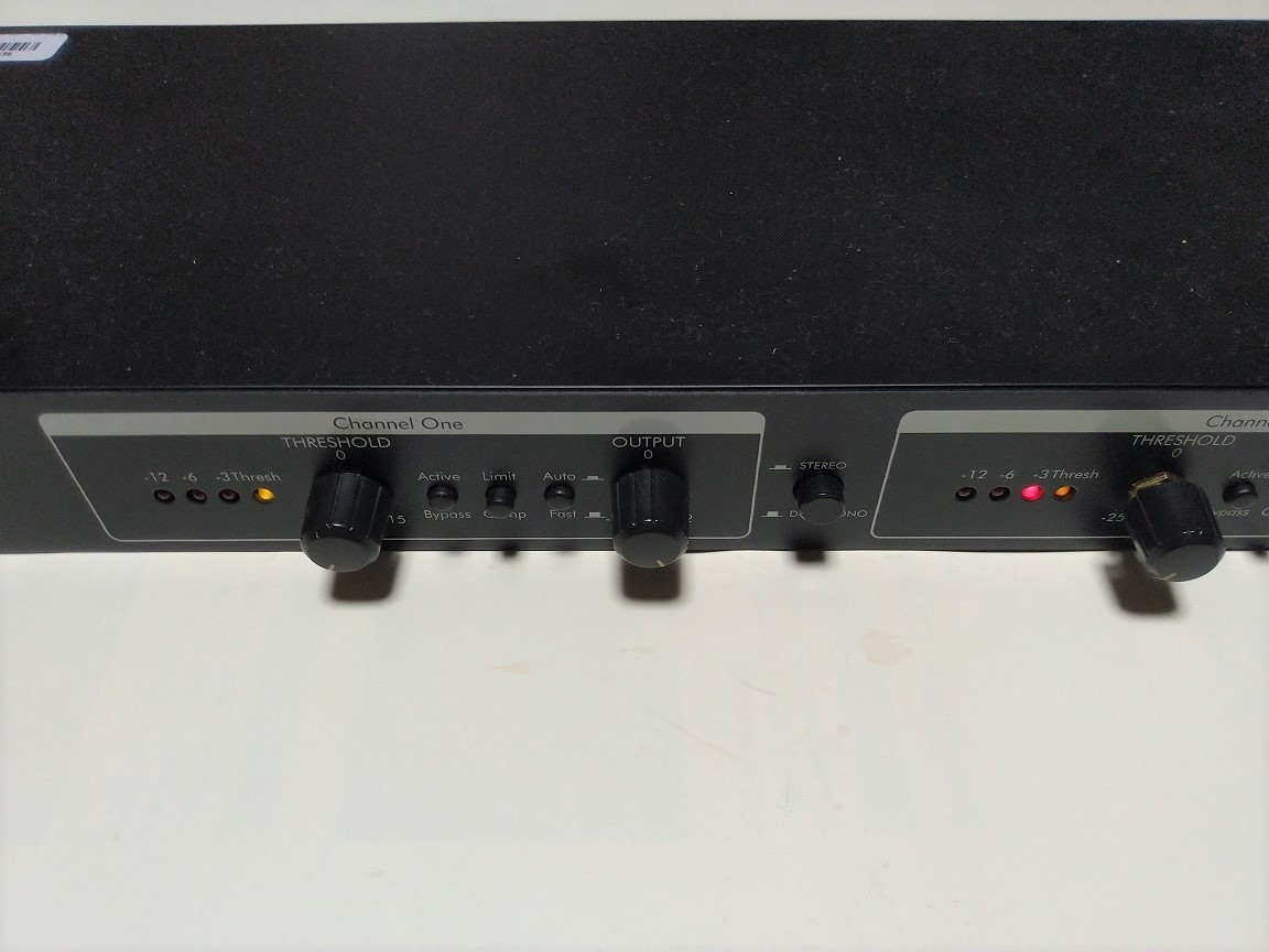 売れ筋がひ! ART synthgeek : を高音質化してみる LEVELAR DUAL VLA 配信機器・PA機器・レコーディング機器