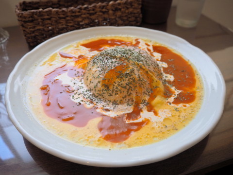 とろーりオムライスとかぼちゃぷりん:cafe Rural(西目屋村)_b0147224_23424664.jpg